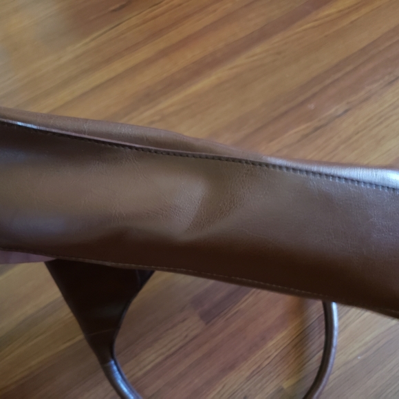 XOXO Brown Purse - Picture 3 of 6